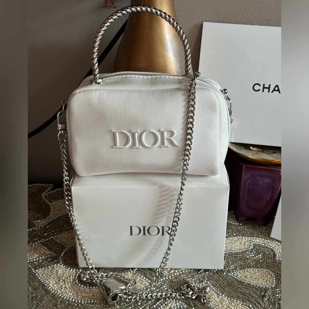 Dior NWOT Beauty White Denim Cosmetic Bag in crossbody bag new - Picture 7 of 16